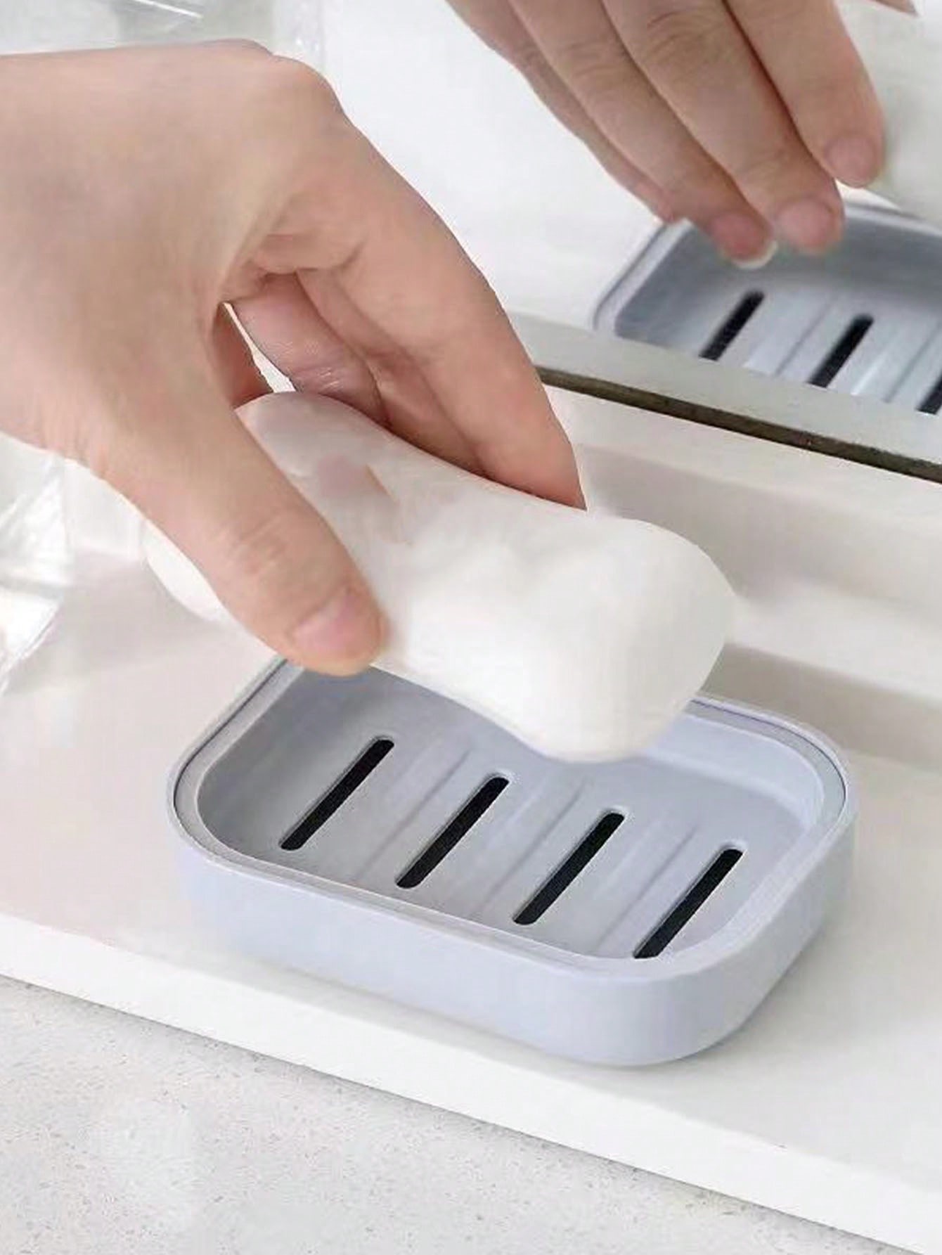 Eenvoudige zeephouder, afwater - Home Essentials Bathroom Accessories recensie en prijs